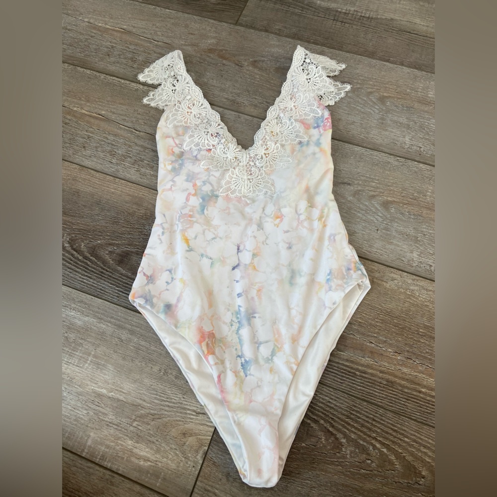 Tularosa Floral Lace Sleeve Plunge One Piece Swimsuit S